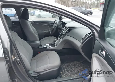 2011 Hyundai Sonata Gls from USA, damaged, VIN 5NPEB4AC3BH165496